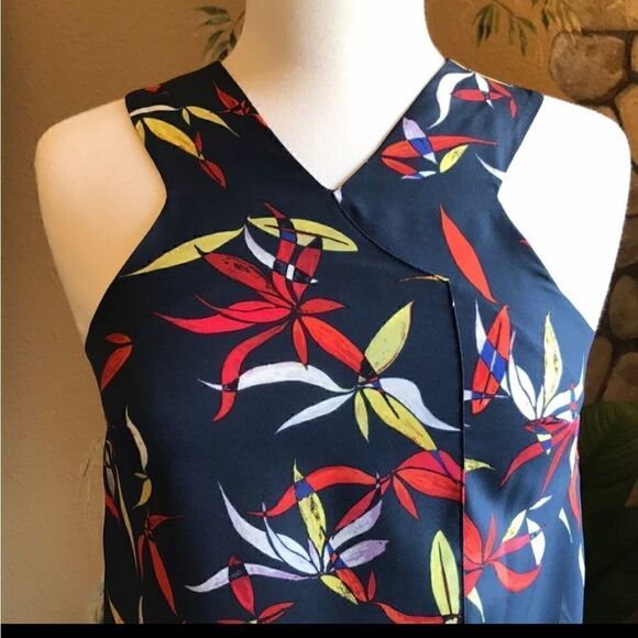 Rachel Roy Asymmetrical Floral Top - Picture 13 of 16